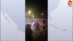 Abarrotan Mazatlán, sin cubrebocas, con todo y alerta sanitaria