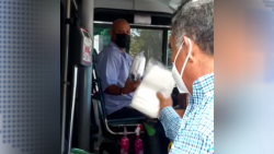 Se dota de cubrebocas a los choferes del transporte público en Culiacán