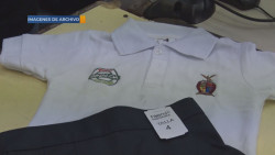 Avanza la confección y elaboración de paquetes y uniformes escolares