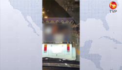 Suspenden 30 días a chofer de pulmonía en donde viajaba pareja que se desnudó