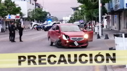 Balacera frente al Ayuntamiento de Culiacán en pleno Centro de la Capital