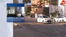 Un elemento de Tránsito vigila de forma permanente tope de Zona Dorada