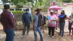 Truenan vecinos de Bachomobampo 2 contra la Japama por mal servicio