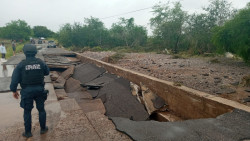 Nora deja daños en carreteras en Elota