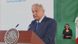 Crecen exponencialmente amparos para vacunar a menores contra Covid: AMLO