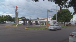 Apagados completamente los semáforos de calzada heroico colegio militar y constitución