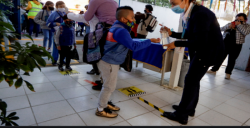 88 casos de Covid en escuelas del pais