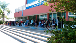 Aplican segunda dosis de vacuna de 40 a 49 años y primera a rezagados en Mazatlán