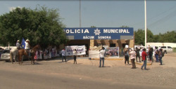 Marchan por segundo día consecutivo familiares de desaparecidos en Loma de Bacum