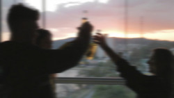Busca AA rescatar a jóvenes del alcoholismo