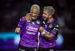 Mazatlán FC empata ante Pumas en el Kraken