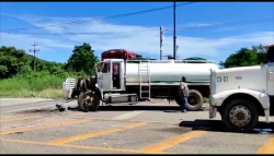 Tren y pipa chocan en Mazatlán