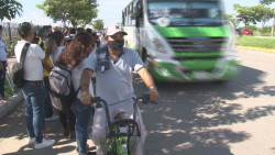 Choferes se ponen en el lugar de los ciclistas