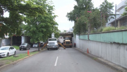 Sustituyen viga dañada en puente Hidalgo