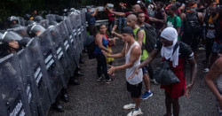 "No queremos que México sea un campamento de migrantes": López Obrador