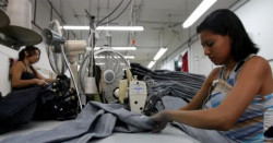 El desempleo en México baja al 4.3 % en agosto