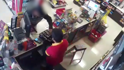 Detienen a presunto asaltante de tiendas de conveniencia