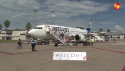Llega a Mazatlán, el primer vuelo de la temporada invernal, procedente de Canadá