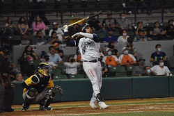 Algodoneros deja en el terreno a Cañeros con cuadrangular de Jesse Castillo