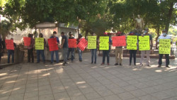 Piden policías jubilados que el ayuntamiento les pague su pensión