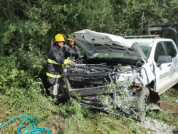 Tras persecución  vuelca patrulla de la Guardia Nacional en Tepuche
