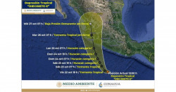 Se forma Depresión Tropical "Diecisiete-E" y podría tocar tierra el martes