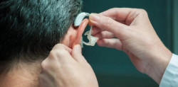 Club de leones invita a la población a adquirir aparatos auditivos con precios accesibles