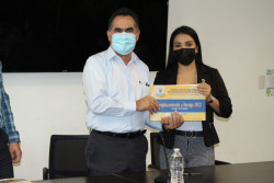Recibe Rector de la UAS emplazamiento a huelga