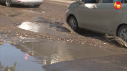 Más de un año lleva Socavón en calle insurgentes de la Juárez.