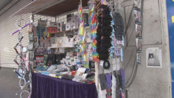 Siguen bajas las ventas para los vendedores ambulantes