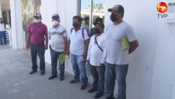 Piden regulación en zona federal : Vendedores de playa
