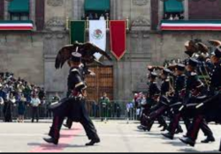 Hará viaje "relámpago" AMLO para estar en desfile