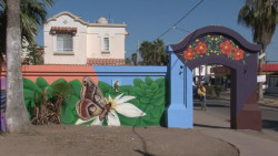Rescatan vecinos y la Fundación Hogares la entrada de Urbi