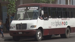 se quejan estudiantes que no les hacen descuento en el transporte urbano