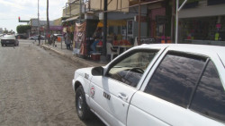Se manifiestan taxistas de CO contra la SSPM
