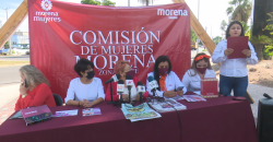 Mujeres morenistas montan “tendederos de feminicidios” para hacer conciencia sobre la violencia de género