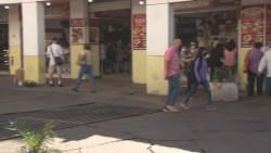 Realiza Inspección y vigilancia un reordenamiento en comercios fijos