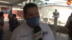 Levan clases con el sistema híbrido en la escuela primaria Juan Carrasco.