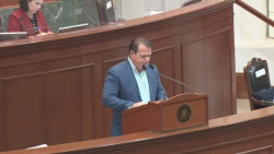 Congresos estatales aprobaron mil 568 leyes y 5 mil 750 decretos