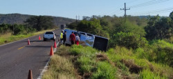 Volcadura en Rosario deja tres lesionados