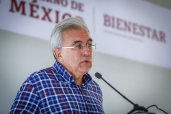 "Lider SNTE 53 no le importa la salud de los maestros ni las clases": gobernador