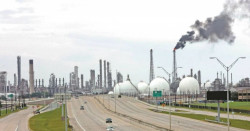 Pemex compra Deer Park, pero usará 63% crudo extranjero por 15 años