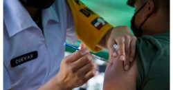 México tiene 30 millones de vacunas anticovid en reserva para 2022