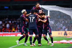 México derrota 1-0 a Panamá y se acerca a Qatar