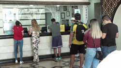 Aprovechan turistas fin de semana largo en Mazatlán