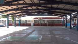 No hay dinero en escuelas para clases presenciales