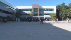 Maestros de educación física de la SEPYC se manifiestan por inconformidad