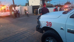 Provoca accidente y huye del lugar