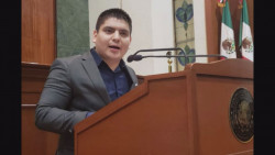 Le responde Pedro Villegaz Lobo a Estrada Ferreiro