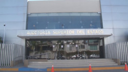 En la política no hay sorpresas, sino sorprendidos
